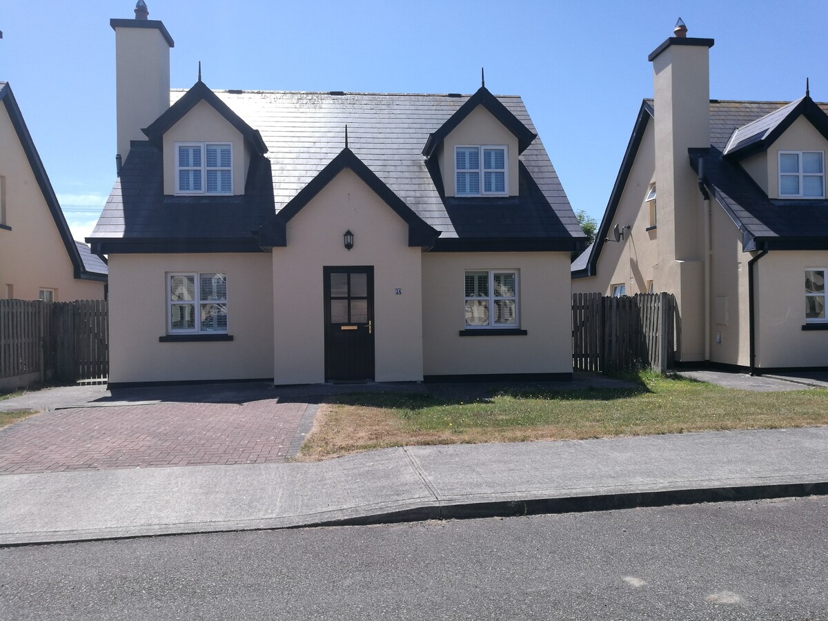 Charming house in St Helen's Bay, Rosslare