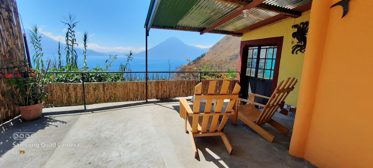 Casita Linda Vista -阿蒂特兰湖（ Lake Atitlan ）的美景观