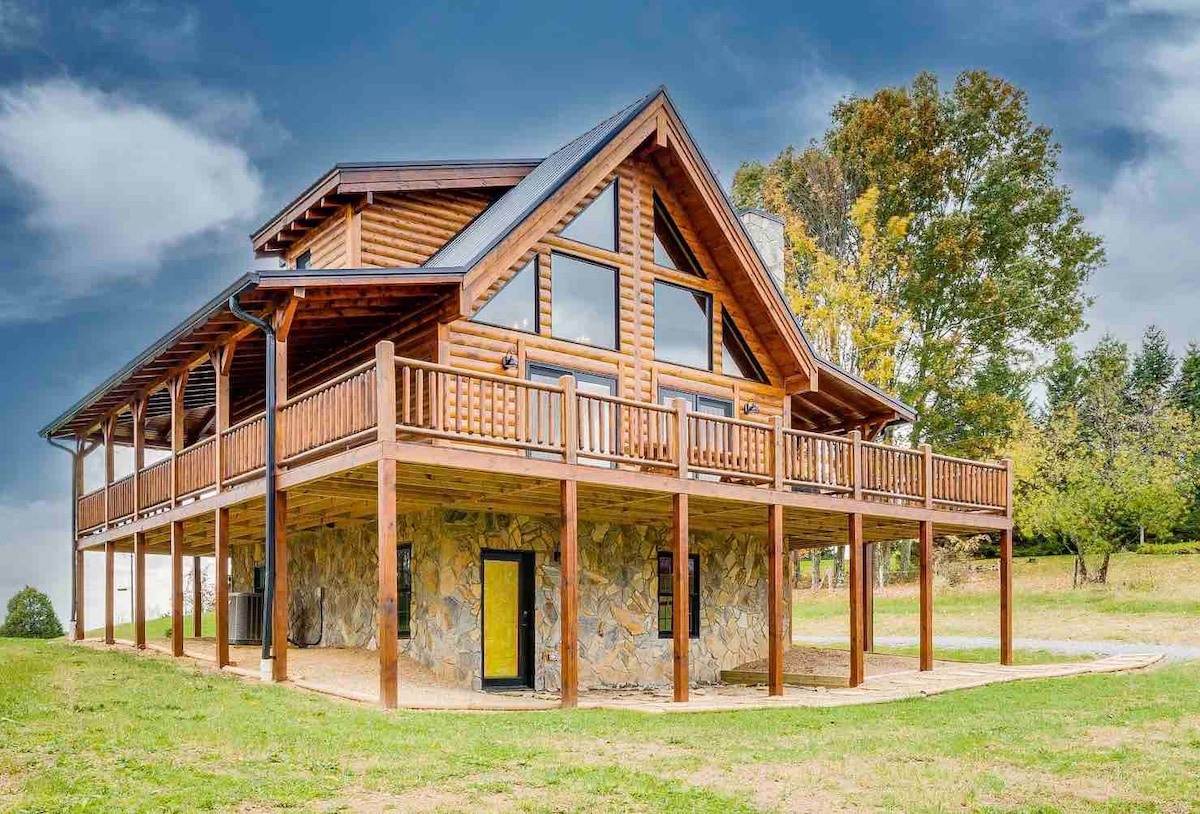 New Cedar Log Cabin in Bristol on 50 Acre farm