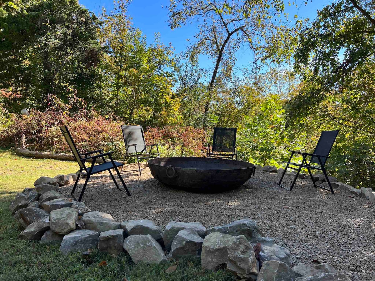 The Little Lake House at Center Hill Lake