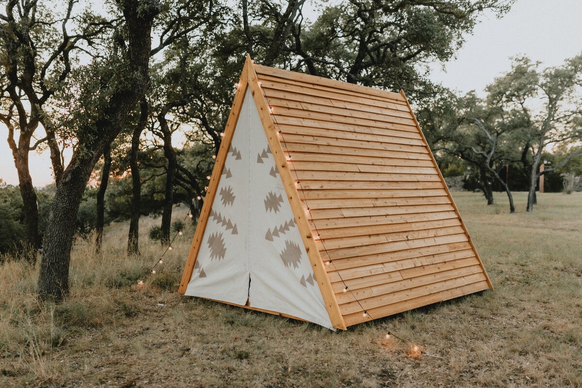 豪华露营-迷你阿兹特克木制帐篷和Talula Mesa