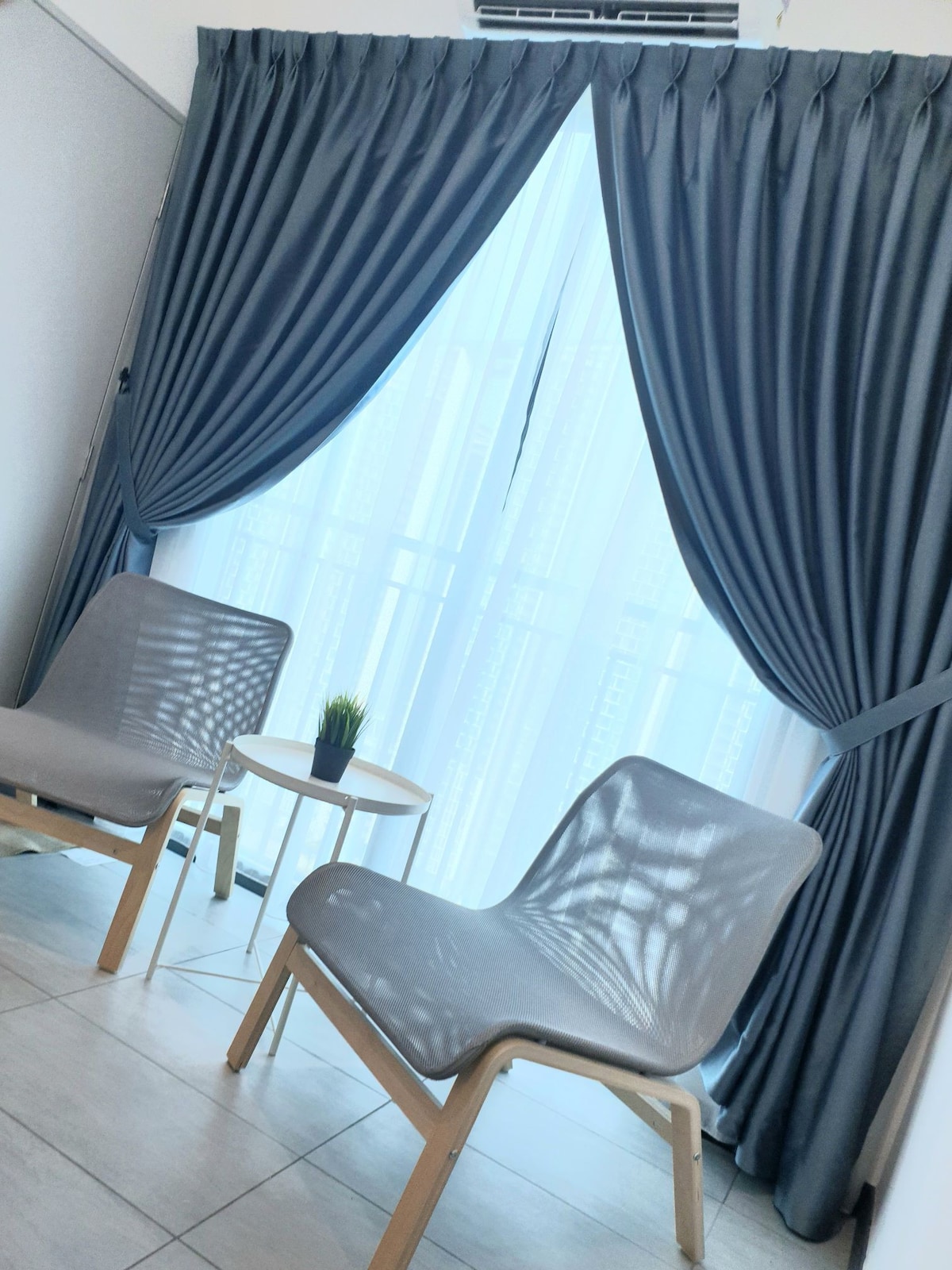 Cozy Twin Studio Suite （温馨舒适的双床单间公寓套房） ，靠近宜家（ IKEA ）巴图（ Batu Kawan ）