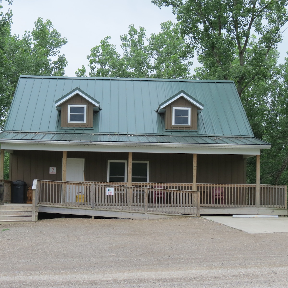 Bear Cabin Zion Retreat & RV Park