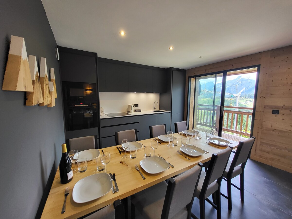 New *No 36* sleeps 8, Nr Morzine