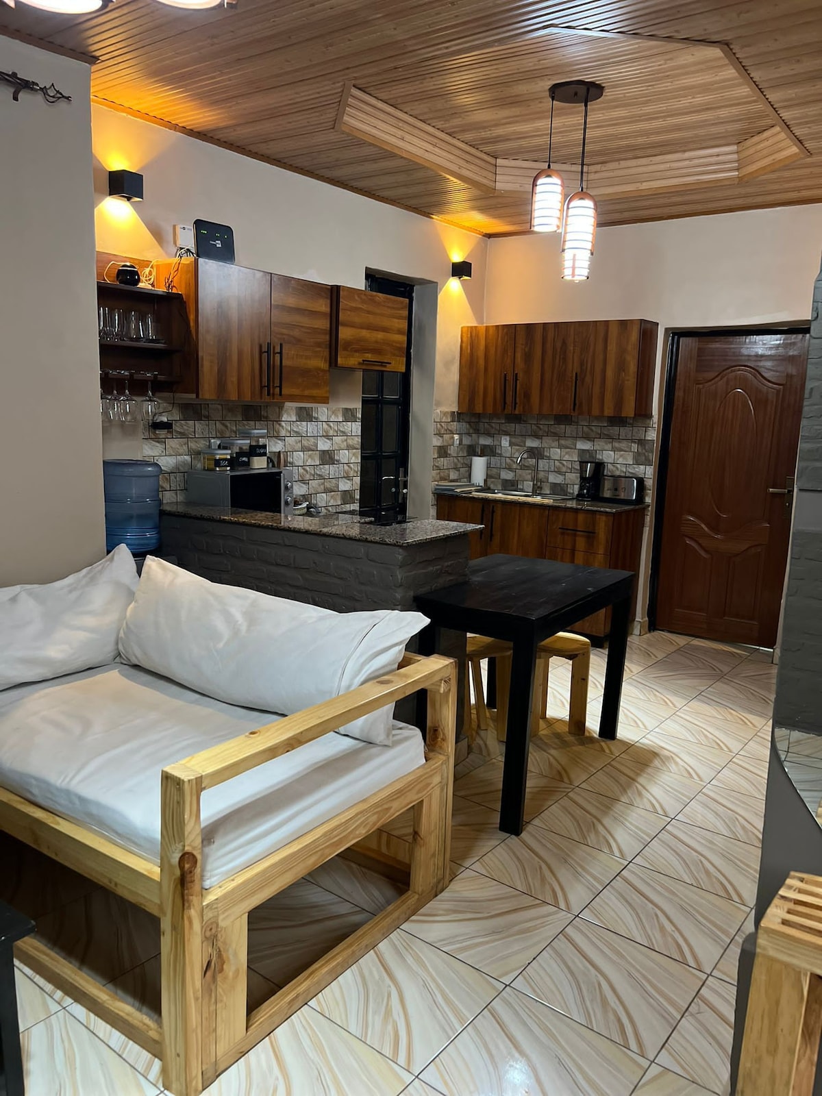 ImpanoI A ，基加利（ Kigali ）的舒适房间