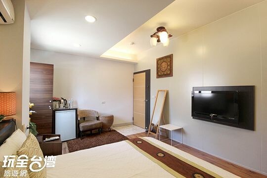 幸福YES民宿B&B    B主題雙人房(合法住宿編號0235號)