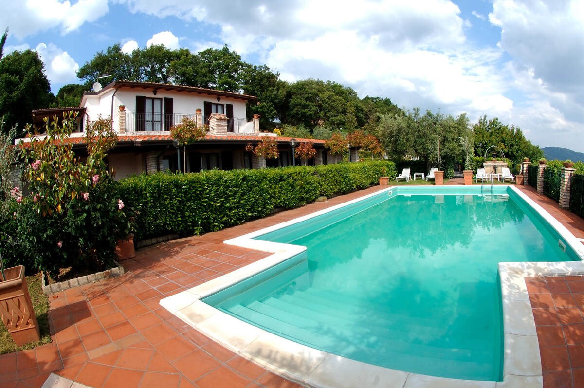 4 - Appartamento in villa tra Umbria e Toscana