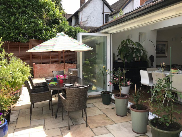 Attractive House in centre of Guildford