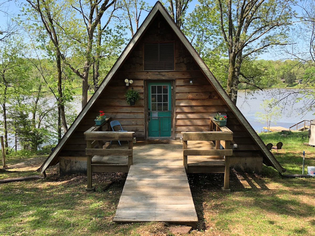 Betz Cabin On Deer Run Lake/Current River