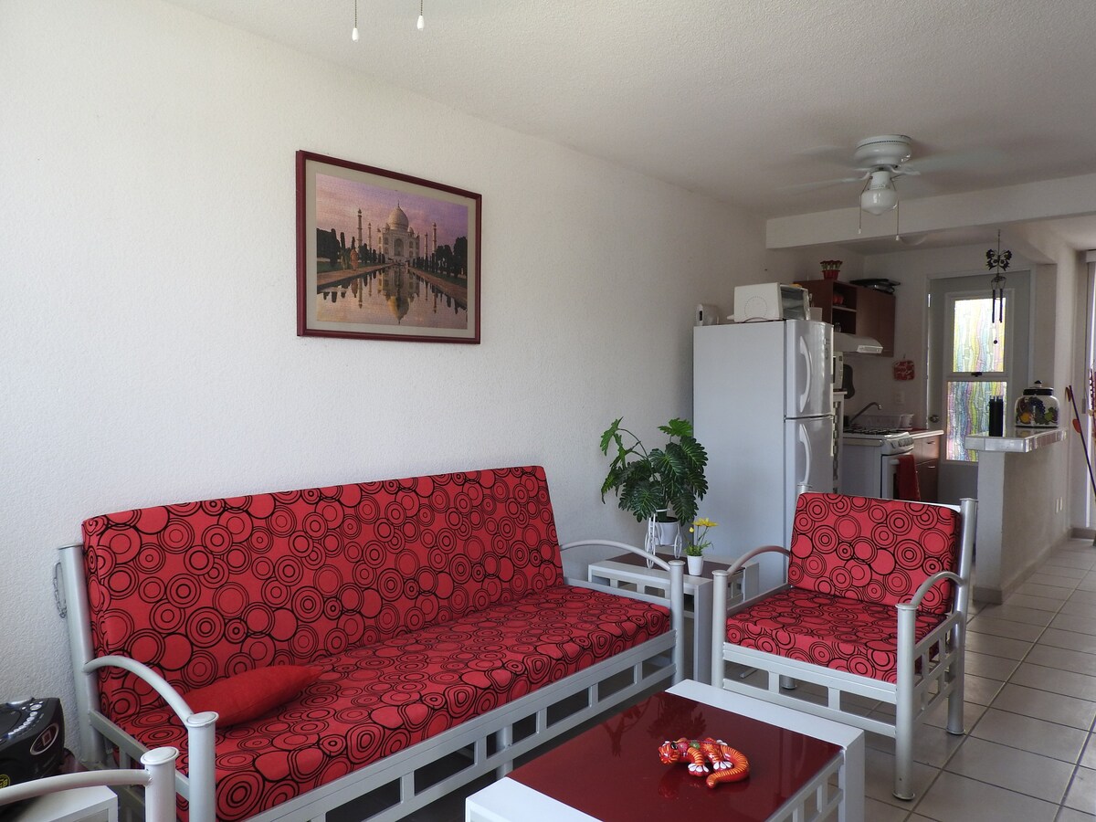 Casa en Xochitepec, Morelos -红色天鹅绒房
