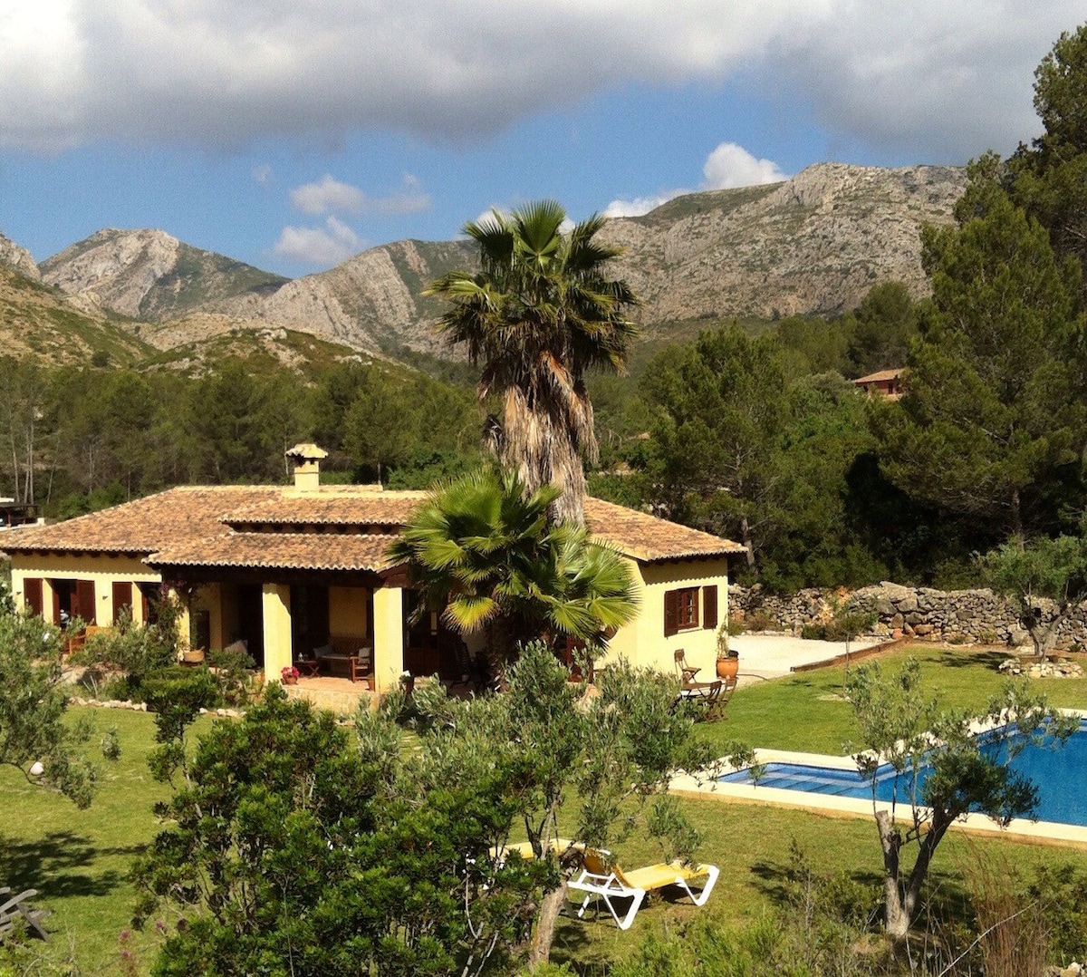 Romantic Finca with pool