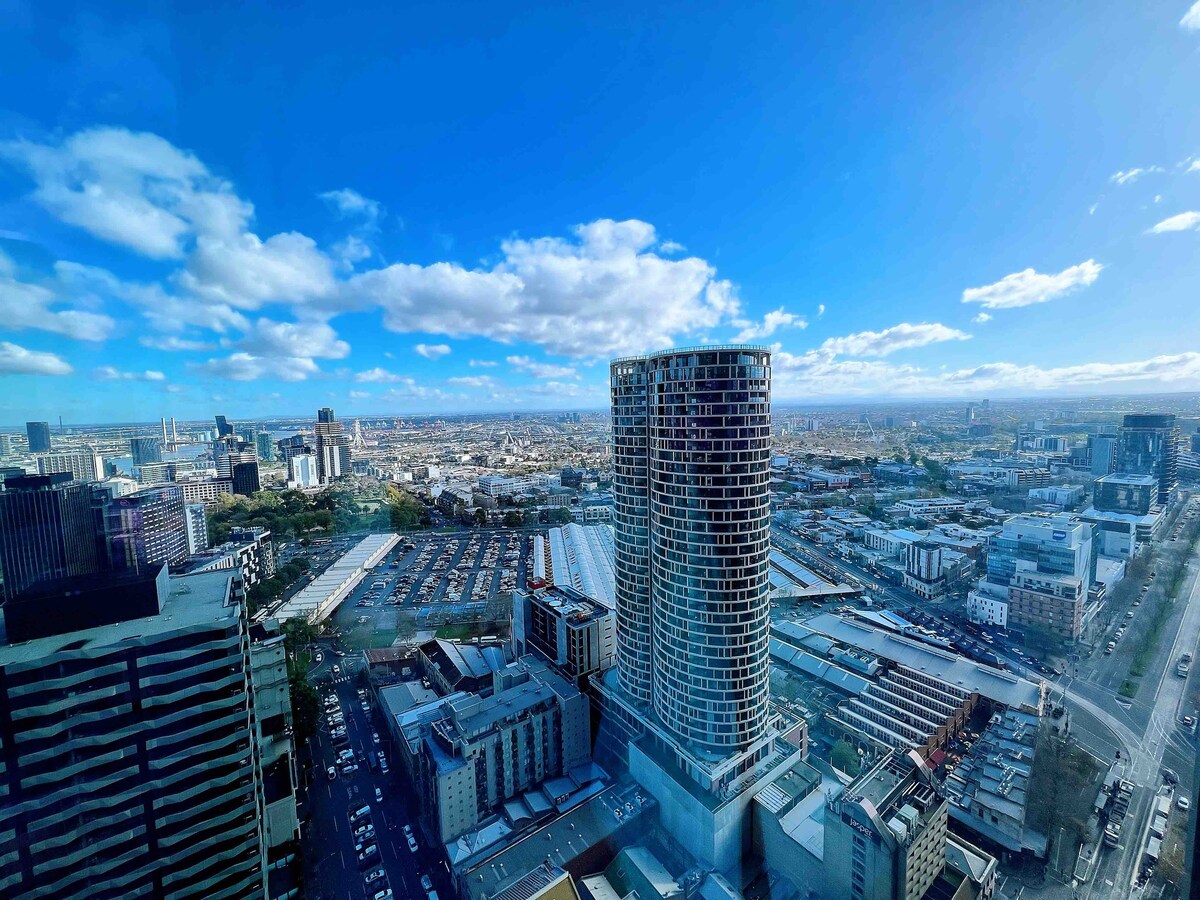 Melbourne CBD Sky Living