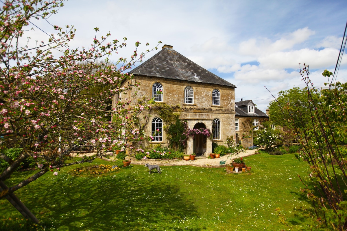 Chapel Cottage, Chedworth, the Cotswolds AONB