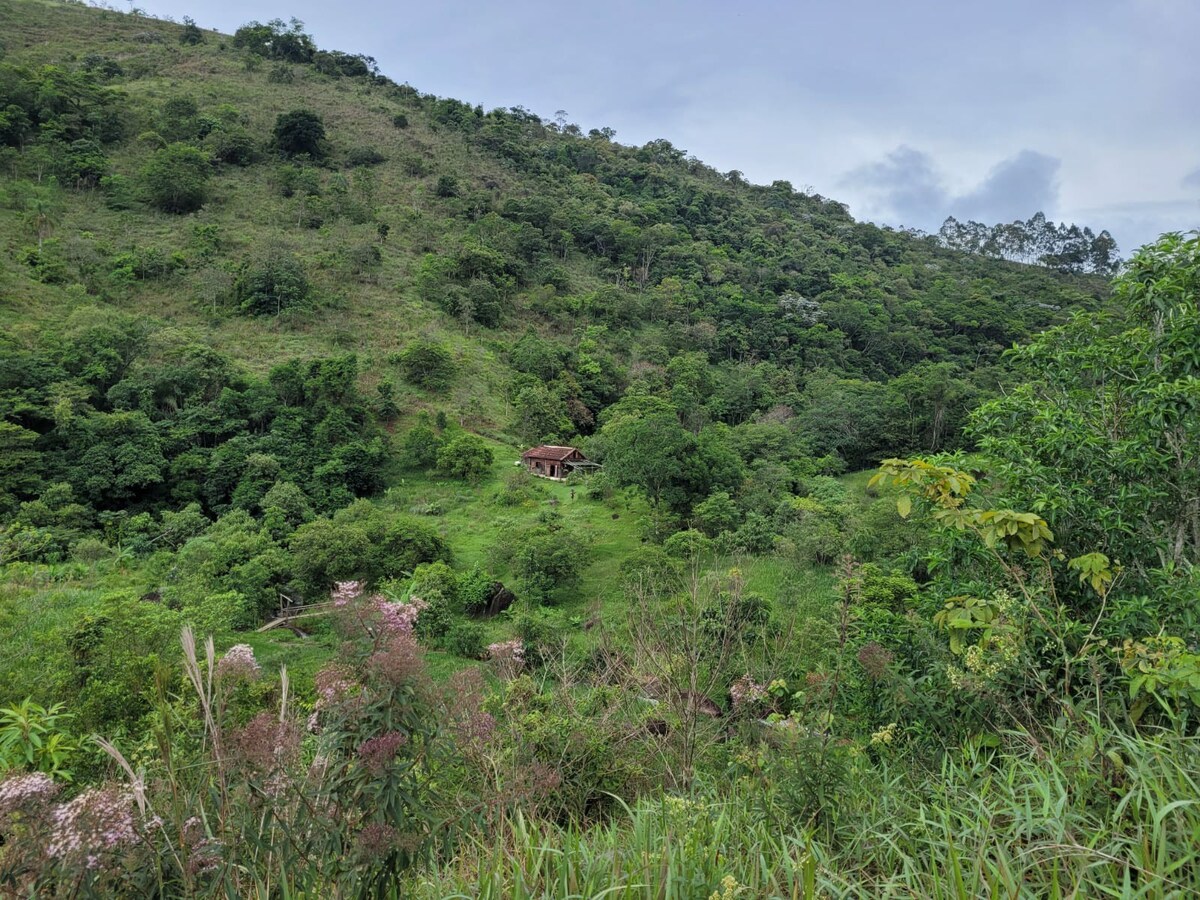 曼提凯拉山（ Mantiqueira Mountain ）的魔法小屋