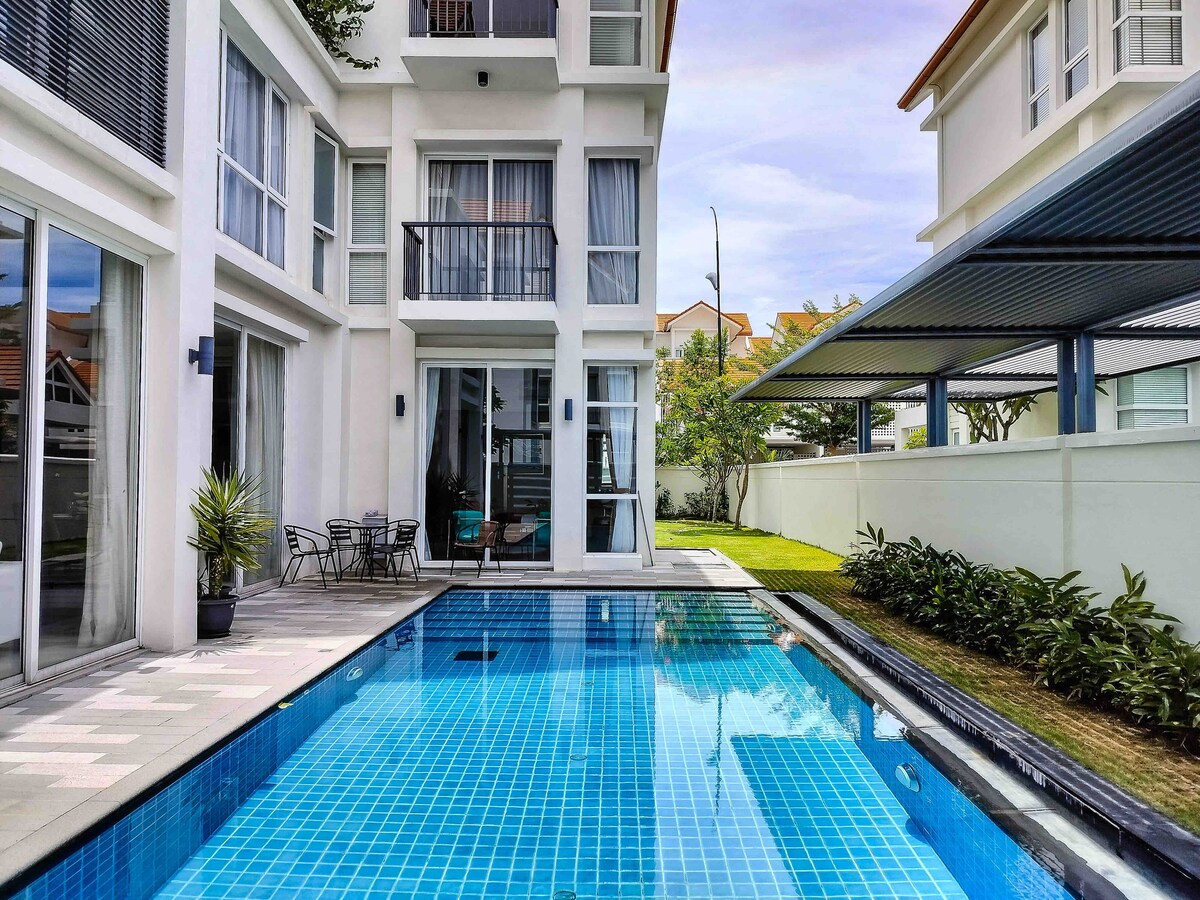 Penang Super Semi-D Private Pool Luxury Home