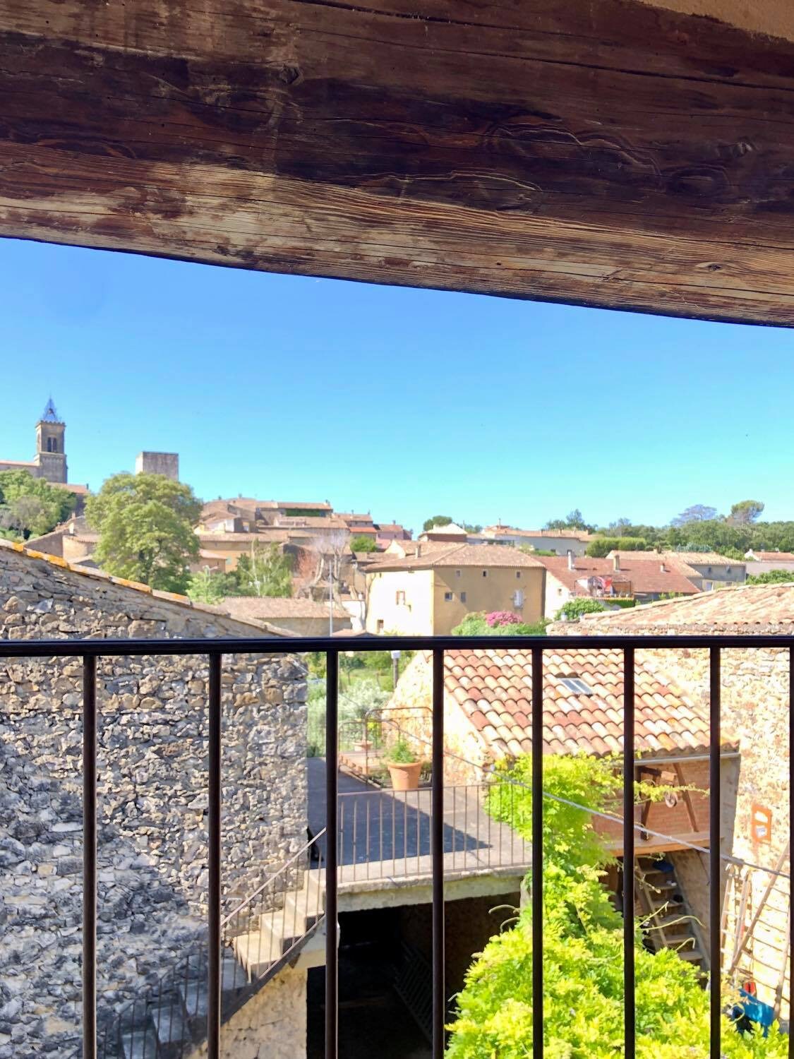 Maison de village 4 personnes cour et terrasses