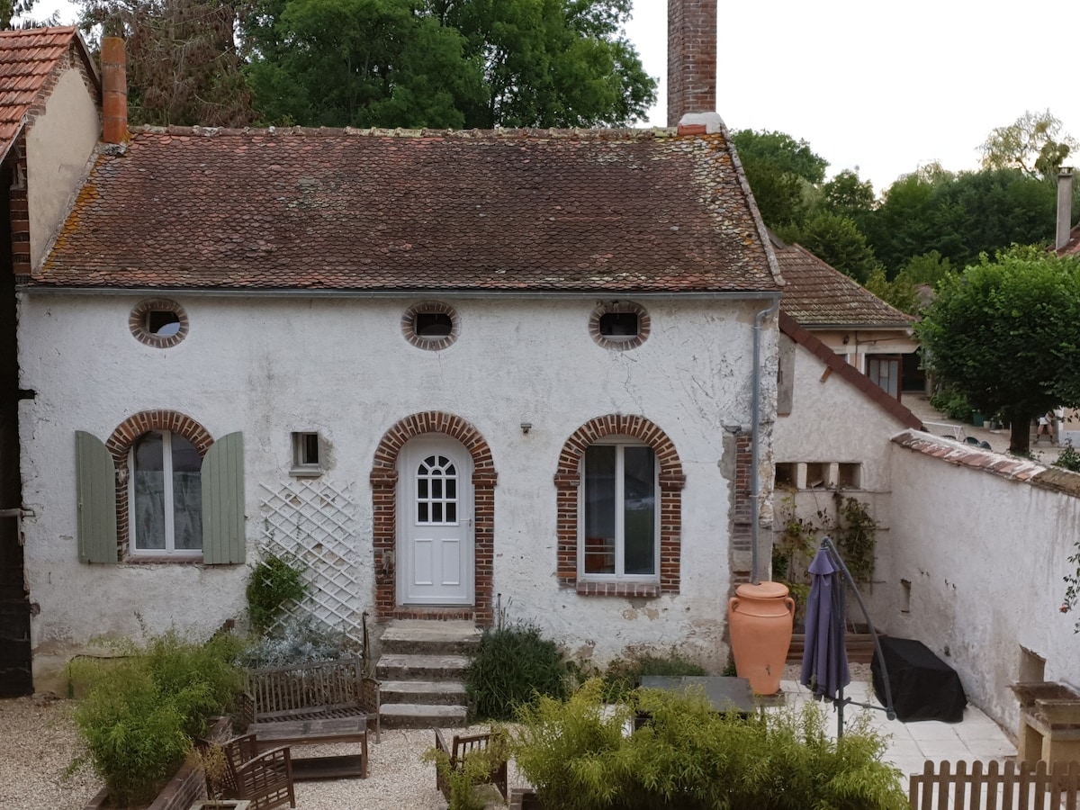 La Boulangerie-Gîte ，靠近Auxerre ，适合2/3人入住