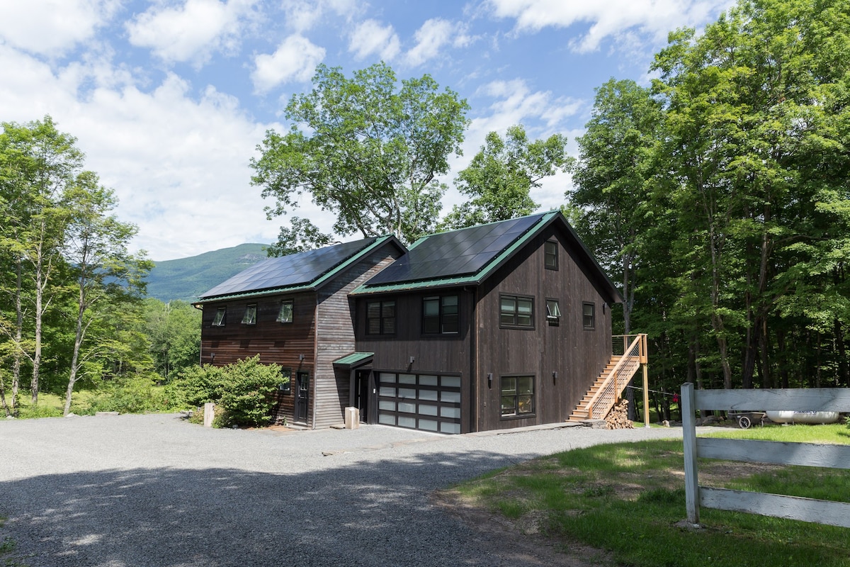 Upstate Two-House Catskill Oasis