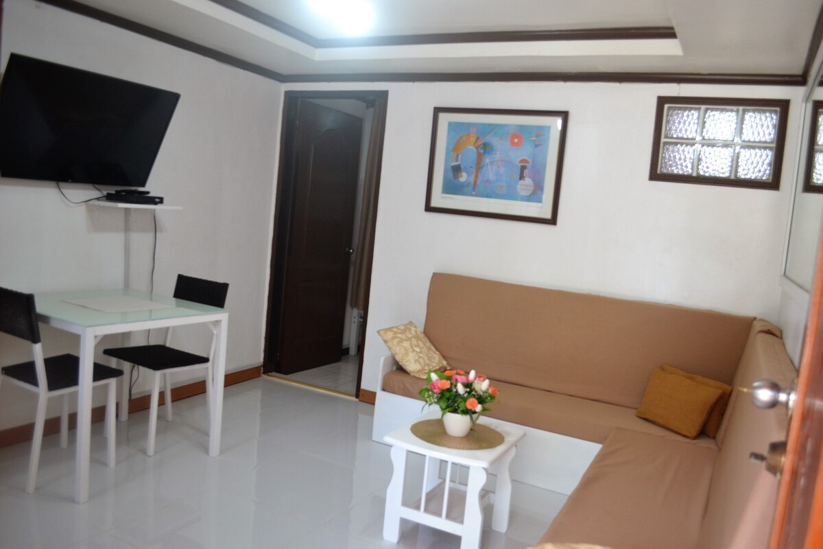 Family apartment,  entr. from parking, shared pool