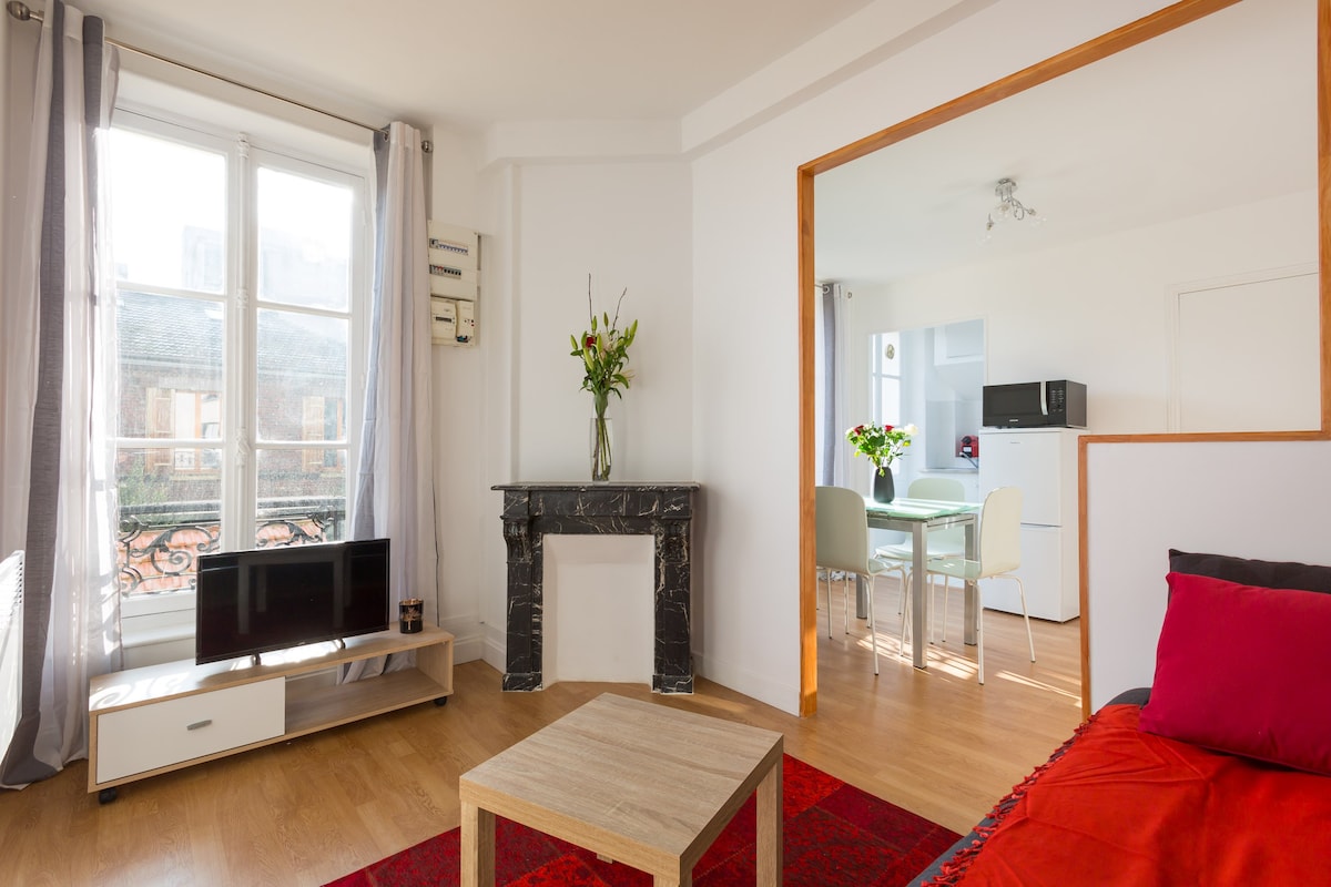 Bel appartement ensoleillé à 10 min de Paris