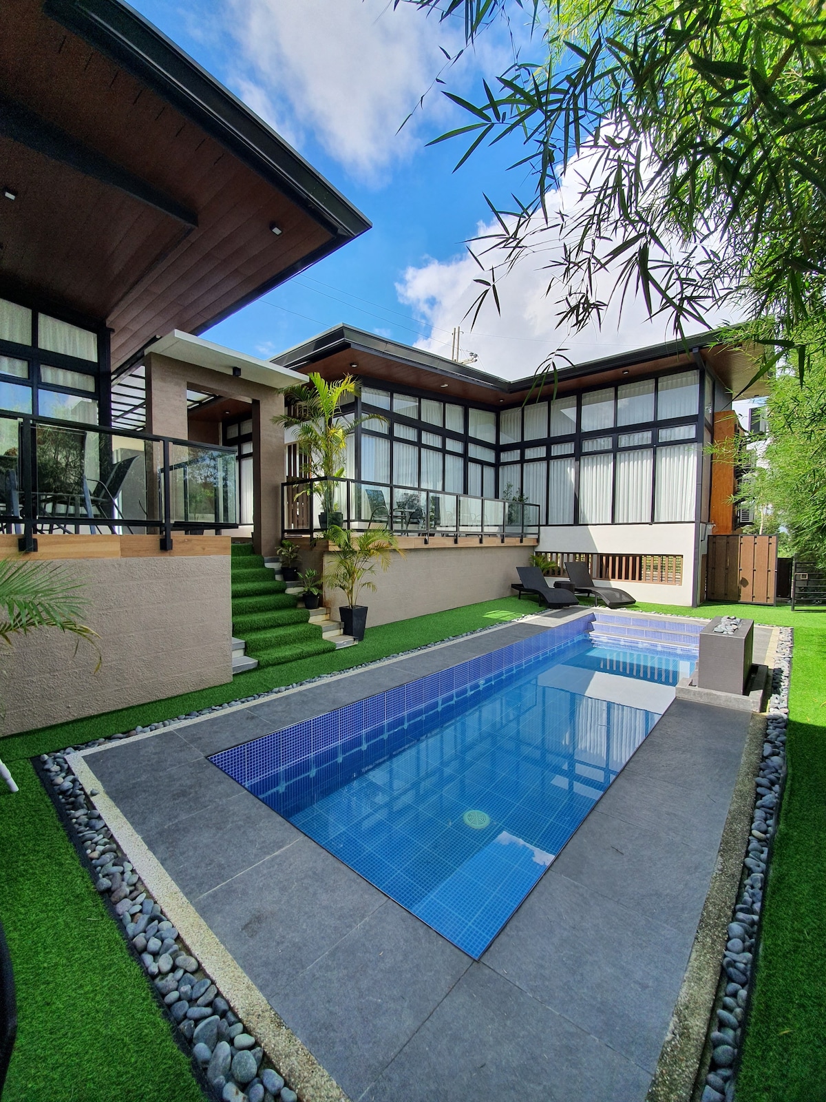 Tagaytay Pool House -您完美的度假胜地！