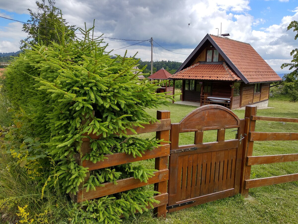 Sekulic Mountain Lodge