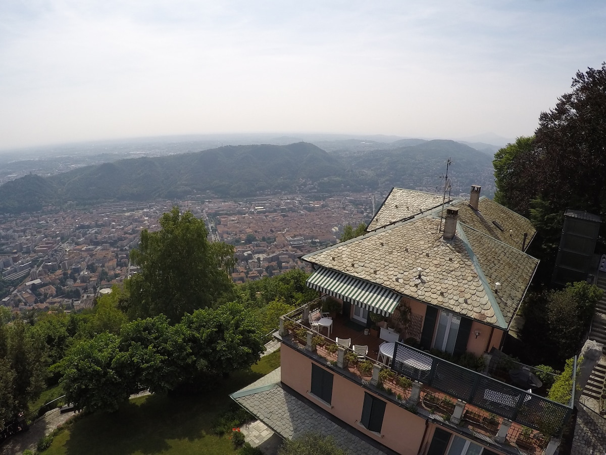 Villa al Sole花园，欣赏科莫、湖泊、阿尔卑斯山美景