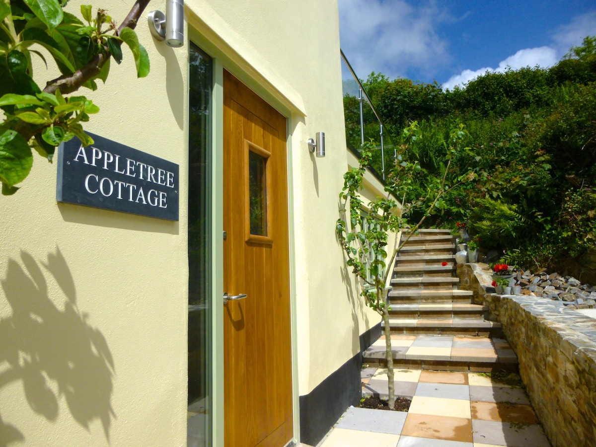 Appletree Cottage at Cotmore Farm