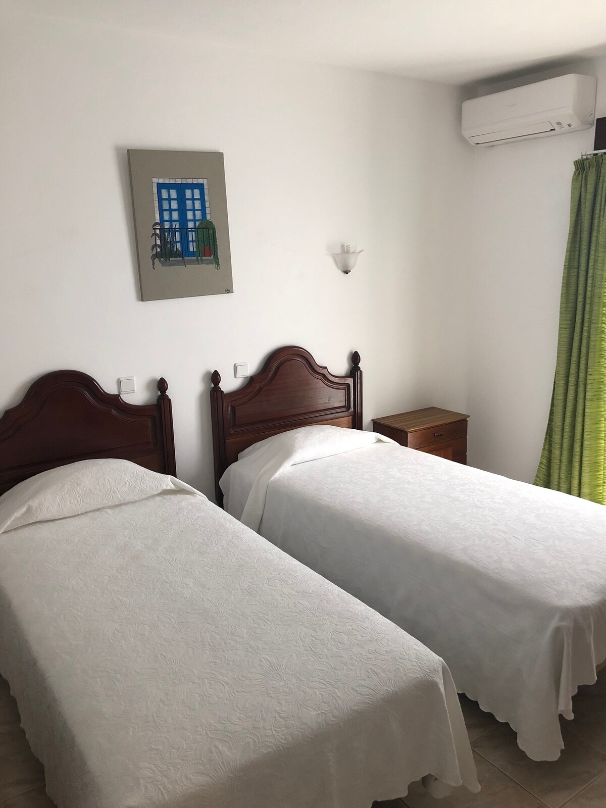 Olinda的房间-带独立卫生间的双床房