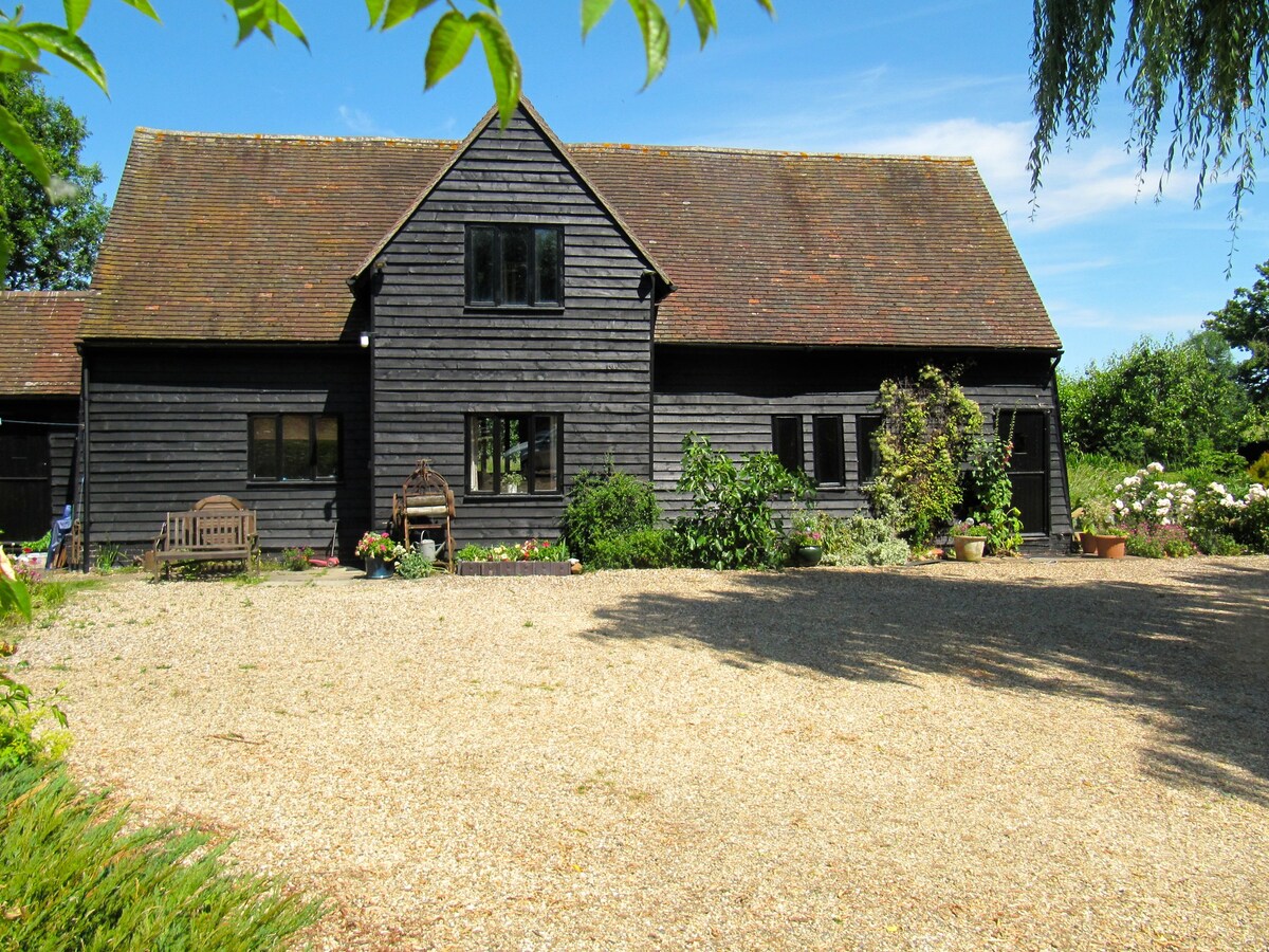 Burntwood Barn, .Saffron Walden.田园诗般的位置