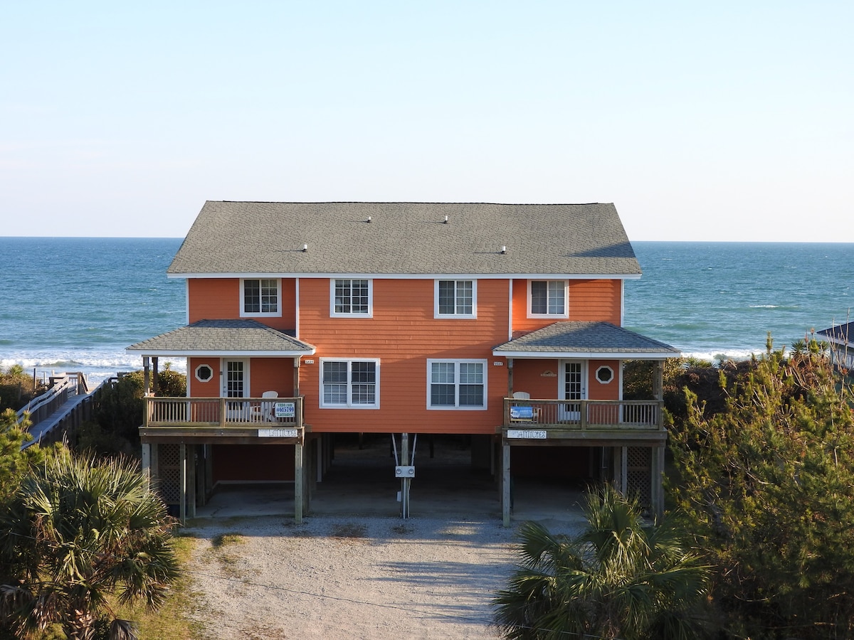 Latitudes--Beautiful Oceanfront 5 Bedroom Duplex