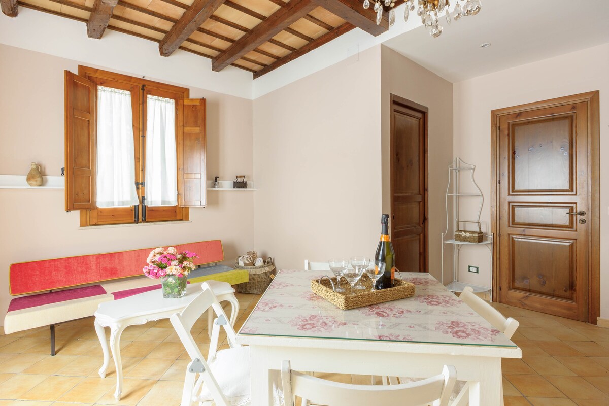 The Cosy Sicilian Vintage House