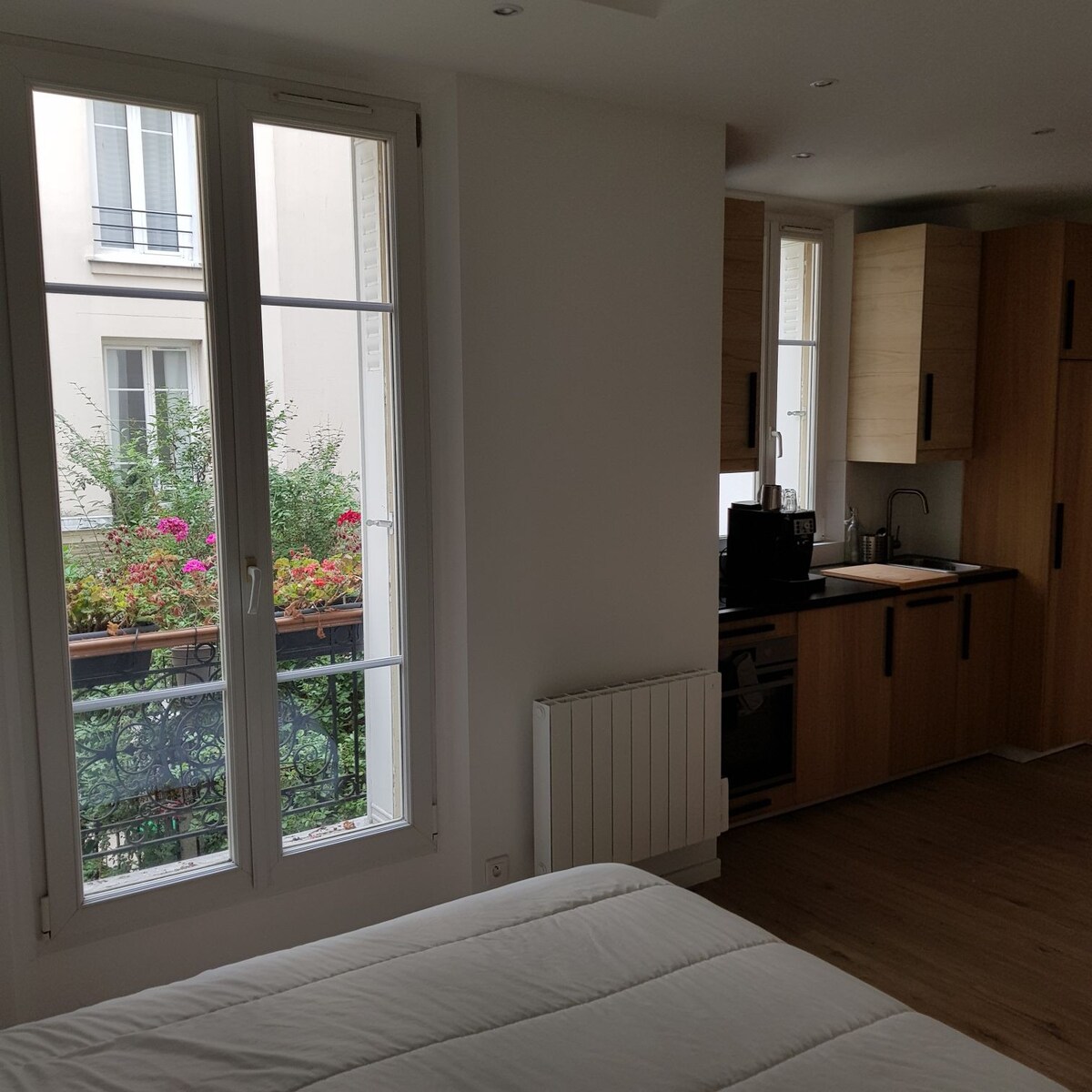 巴黎20 ：舒适的单间公寓