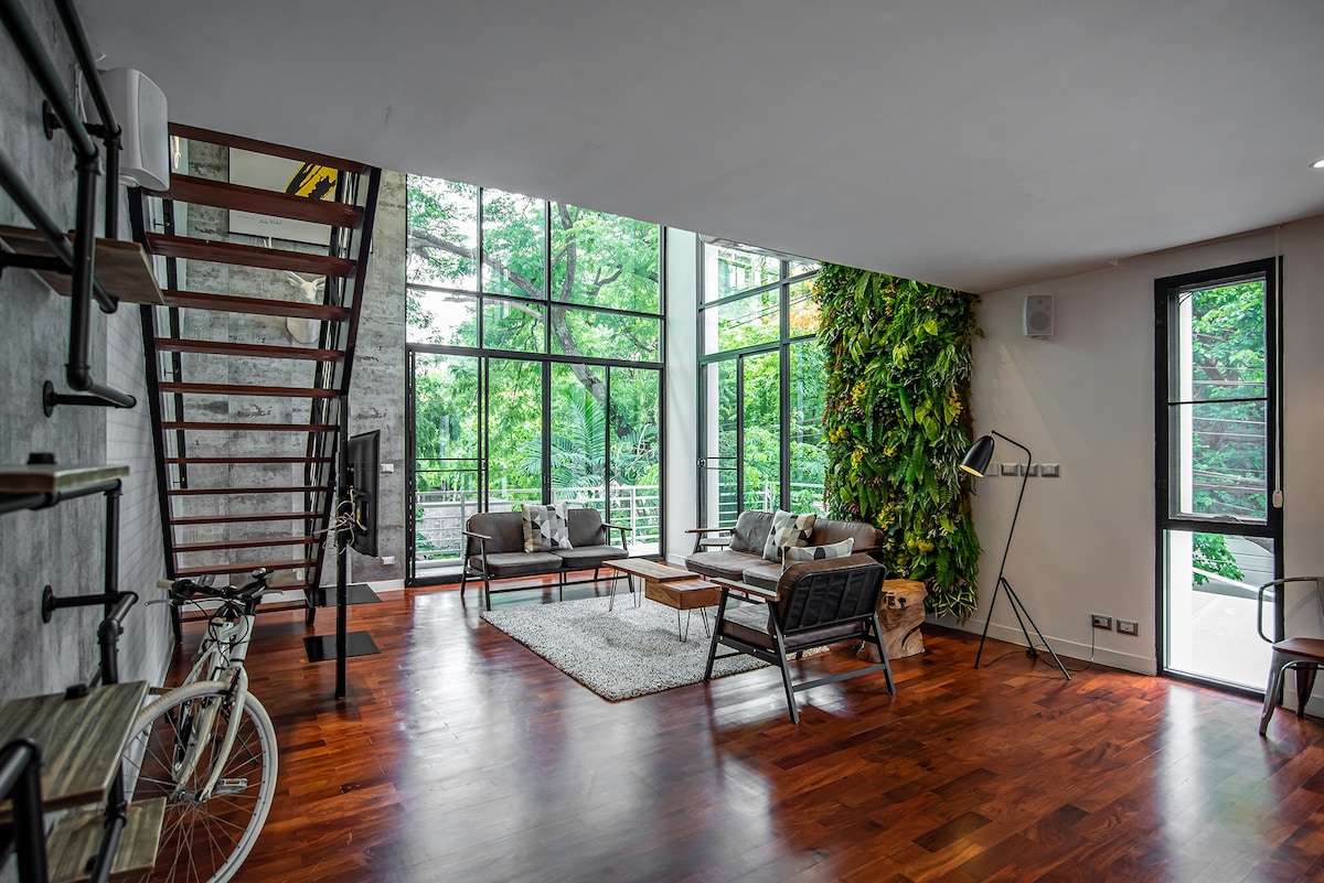 Benviar三卧室复式公寓（ 275平方米） @ Chitlom