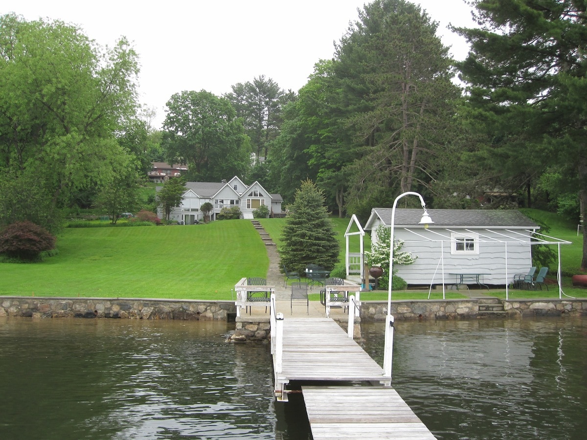 Candlewood Lake House