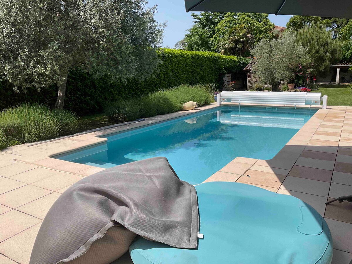 Villa avec piscine campagne 35 km Toulouse