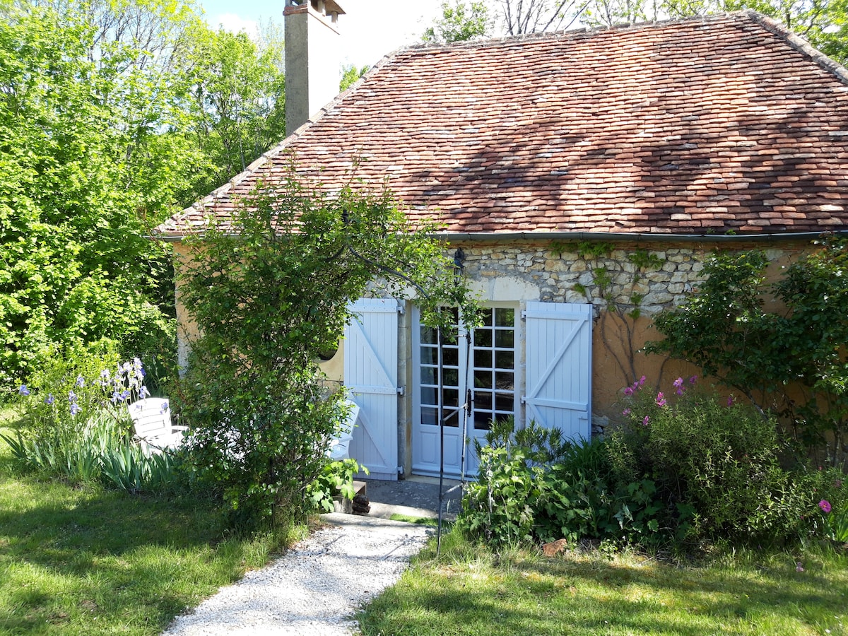 guest house in the landscape near Rocamadour