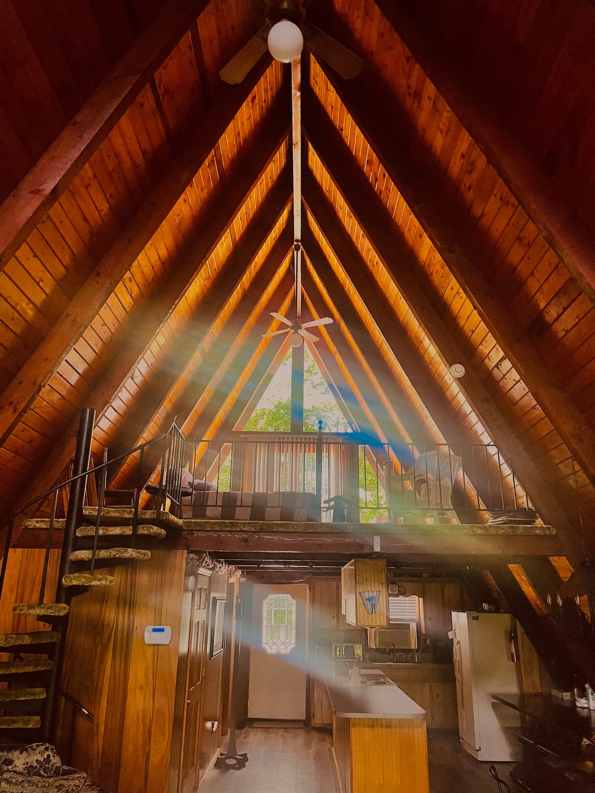 The A-Frame Chalet of the Blueridge Mountains