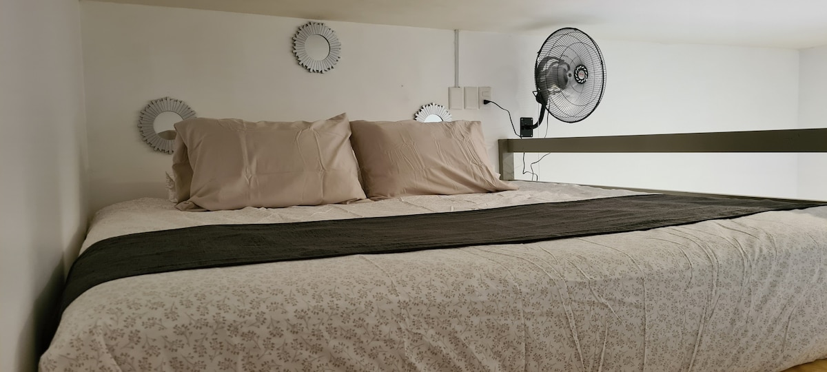 Loft C加大双人床尺寸：舒适性和位置。Chapalita