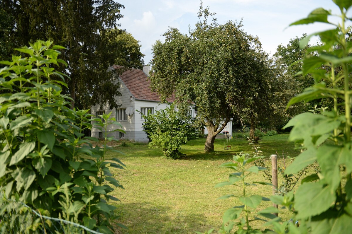 Altes Waldhäuschen in herrlicher Lage