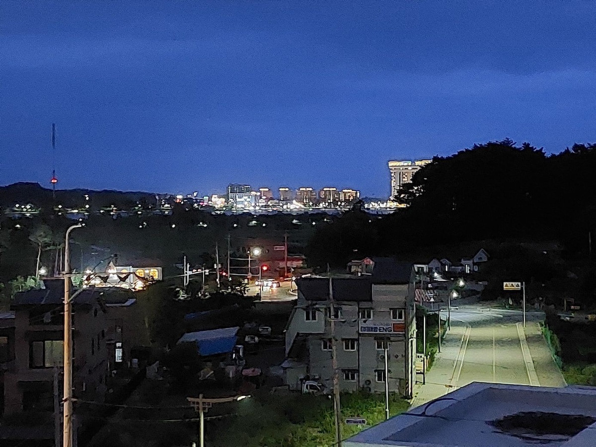 京坡夜景，奥林匹克公园
江陵大野（ Gangneung Dano ）景观。从
6月6日至6月13日