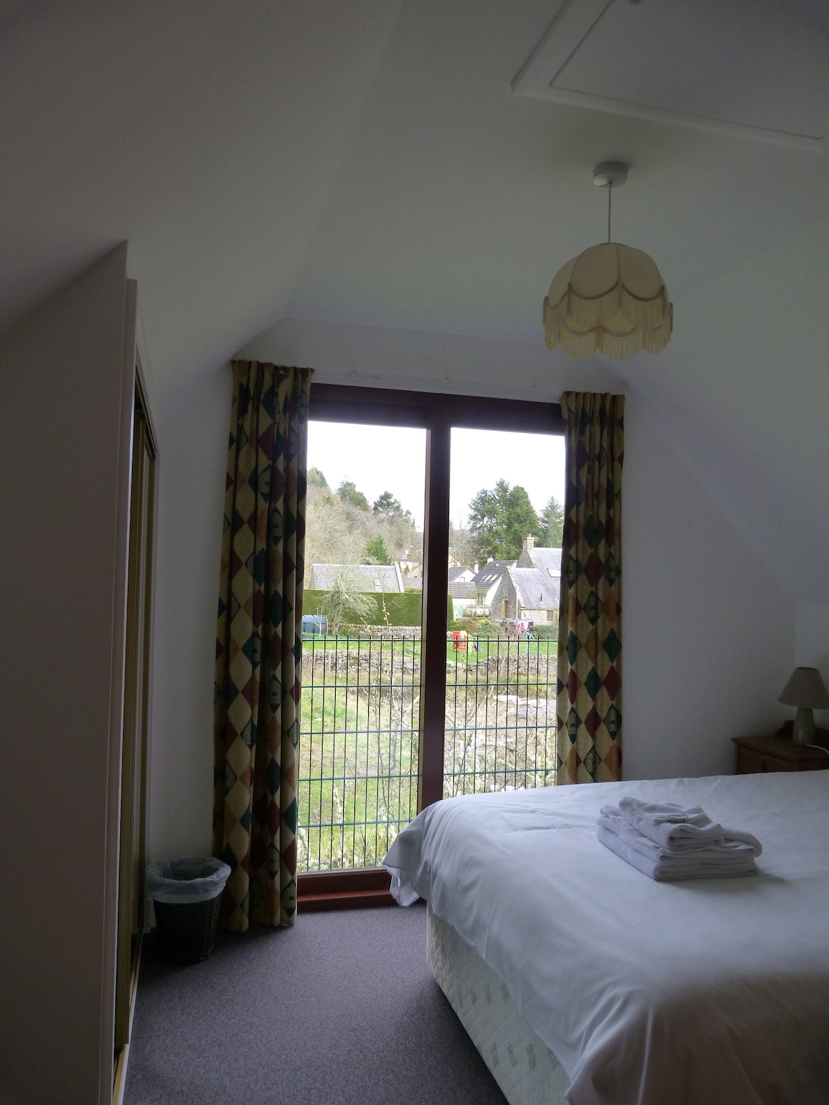 KILMICHAEL STUDIO SELF CATERING/PEACEFUL LOCATION