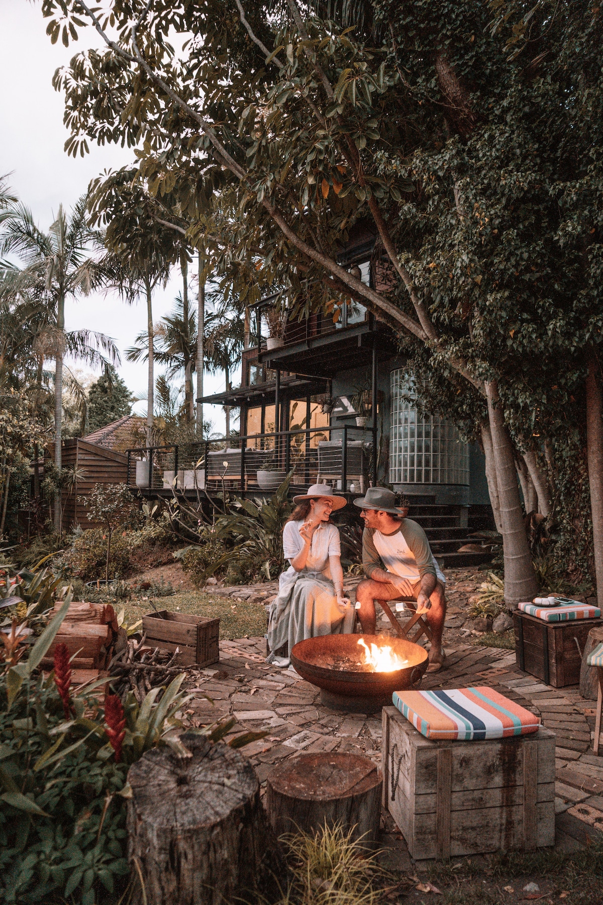 'The Bower' Stylish garden bungalow Mount Kembla