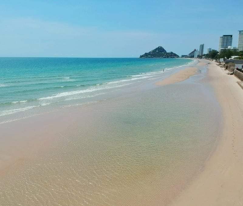 位于华欣（ Huahin ）的家庭套房2卧泳池，靠近海滩