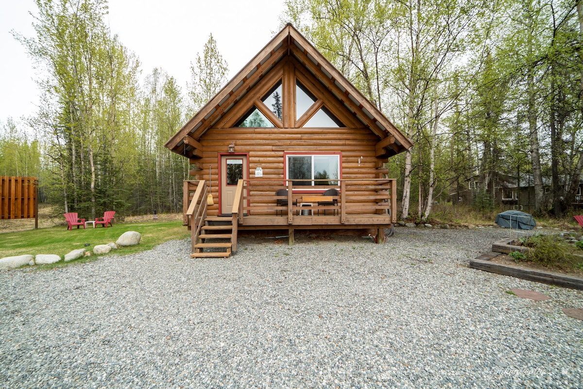 Grande Cabin at Hatcher Pass Cabins