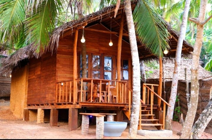 Sea Vision Tree House Hirikatiya