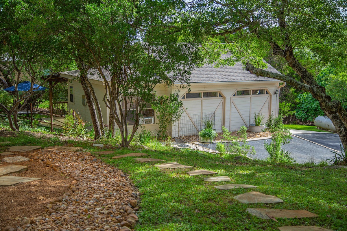 Hill Country Carriage House