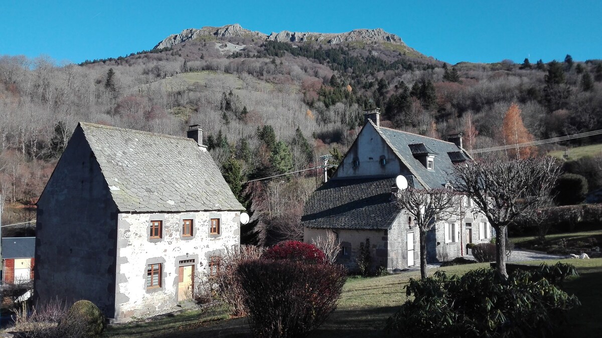 安静，距离多尔多涅（ Dordogne ） 30米，距离山坡9公里