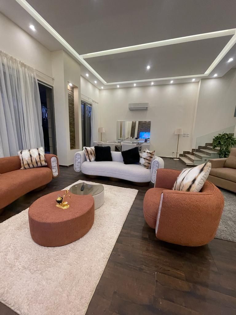 谢赫扎耶德别墅（ Villa Sheikh Zayed Beverly Hills ）现代风格