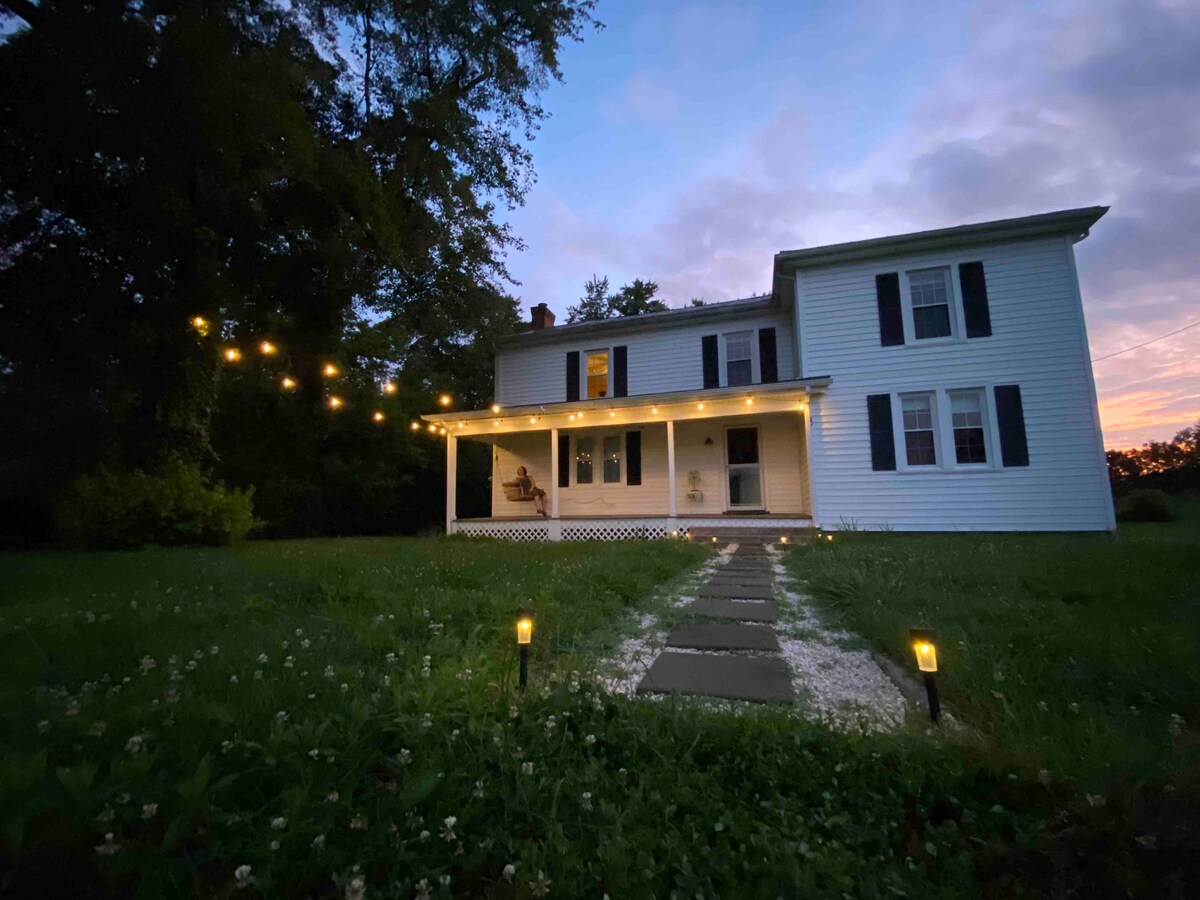 The Farmhouse at Stoney Ridge